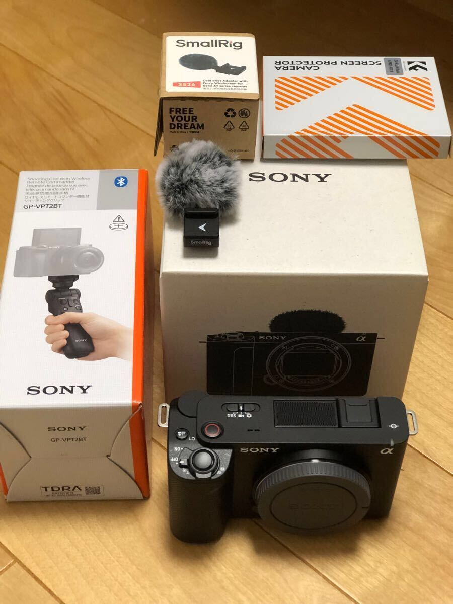 【使用回数極小・超美品】ソニー Vlog用カメラ レンズ交換式VLOGCAM フルサイズ ミラーレス一眼カメラ ZV-E1 おまけアクセサリー多数！_1