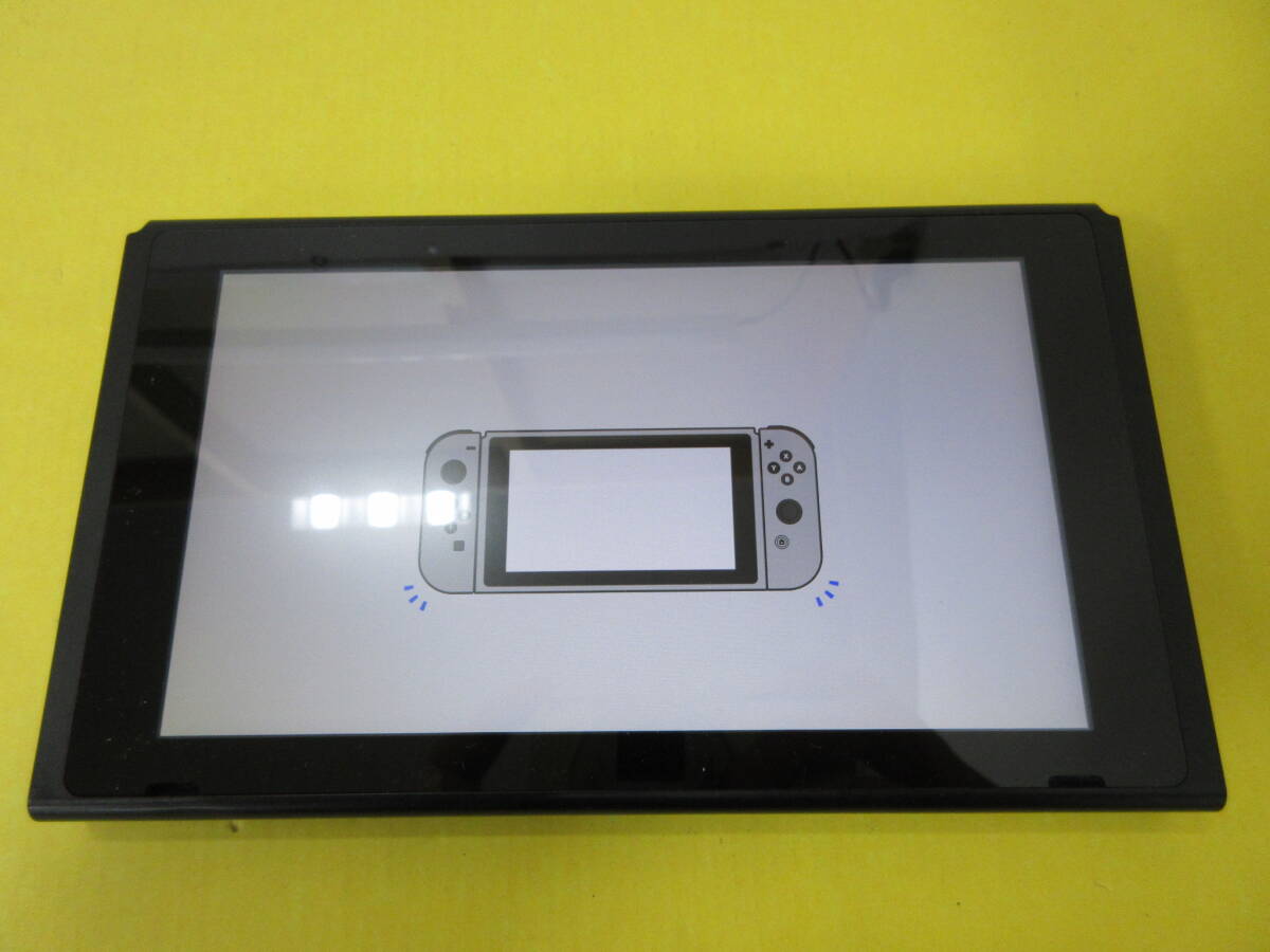 070) 中古 Nintendo Switch ニンテンドー スイッチ 本体のみ HAC-001