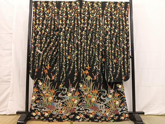 豪華振袖 駒刺繍 絞り 草花紋 正絹 逸品 豪華振袖 駒刺繍 絞り 草花紋