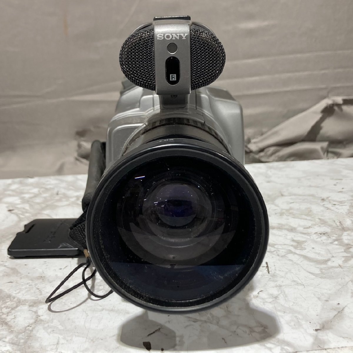 ジャンク品・通電OKSONY DCR-VX1000 デジタルビデオカメラ H72676528