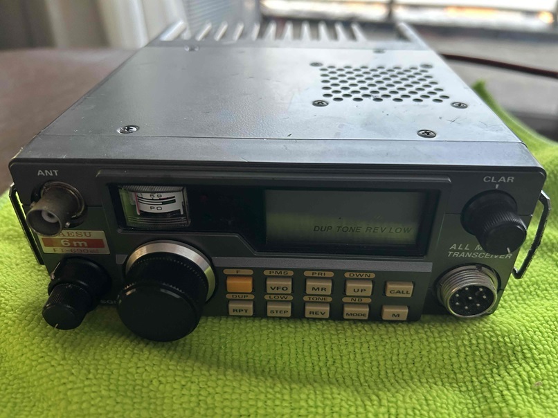 ヤエス YAESU FT-690mk2 50MHzトランシーバー YAESU FT-690mk2 50MHz