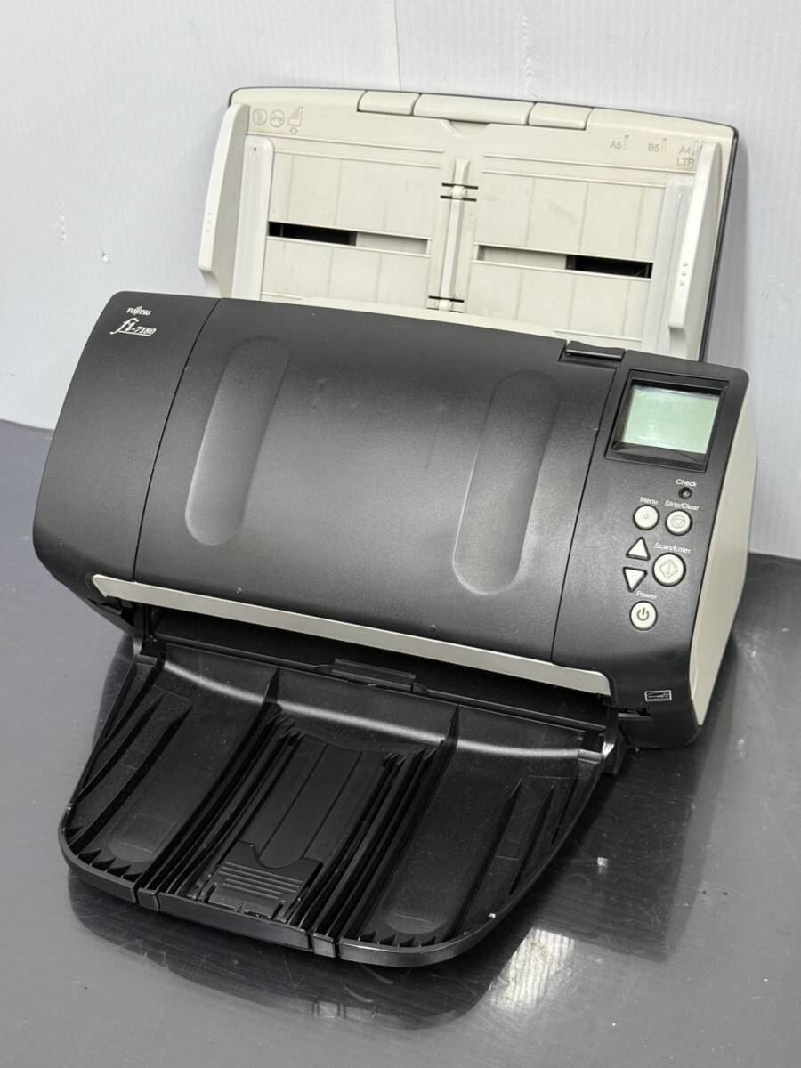 Fujitsu 富士通 PFU FI-7180 スキャナー 総読み取り枚数 3，795，073枚