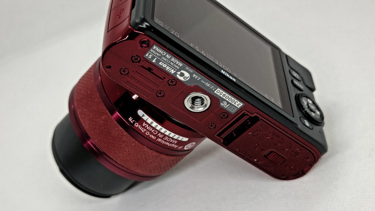 Nikon　1S1　1NIKKOR 10-30mm_4