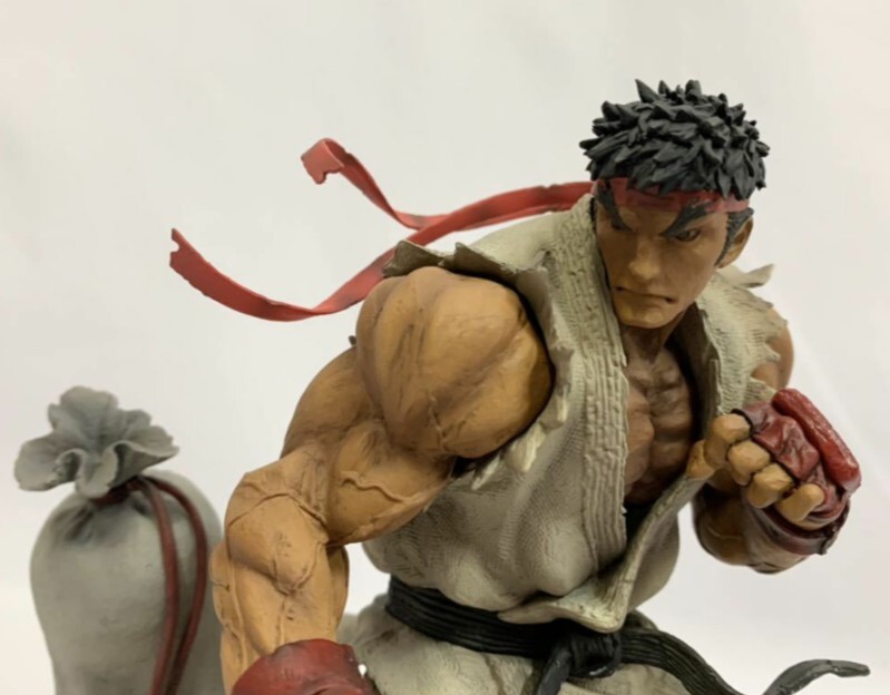 正規品 本体のみ エンブレイスジャパン ストリートファイター リュウ