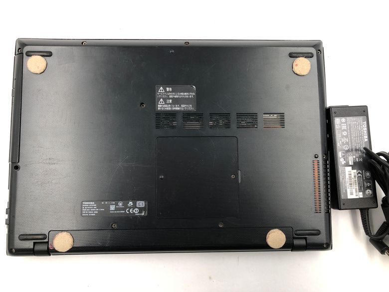 TOSHIBA/ノート/SSD 256GB/第6世代Core i7/メモリ8GB/WEBカメラ無/OS無-