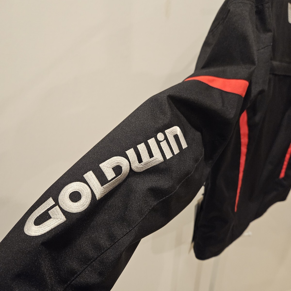 送料無料】新品未使用 GOLDWIN ゴールドウイン GWS リアルスピード 