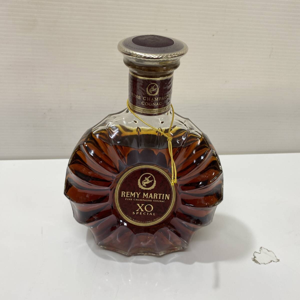 ブランデー レミーマルタン XO スペシャル 700ml 40% 重量番号:2(40)① 