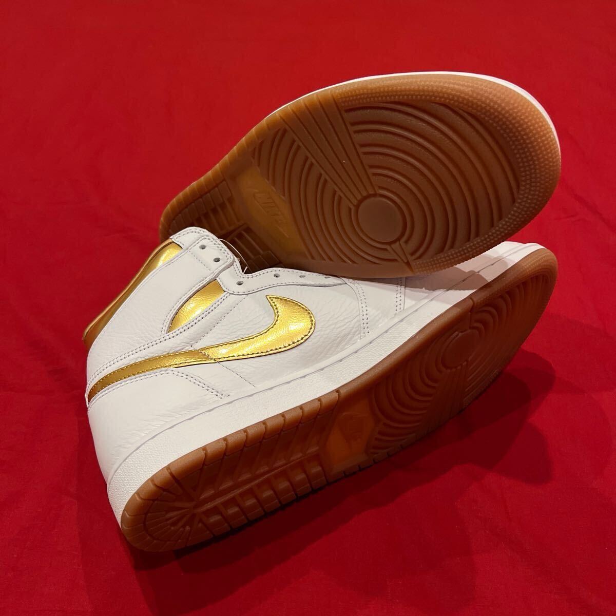 定価26，950円 NIKE ナイキ WMNS AIR JORDAN 1 RETRO HIGH OG エア 