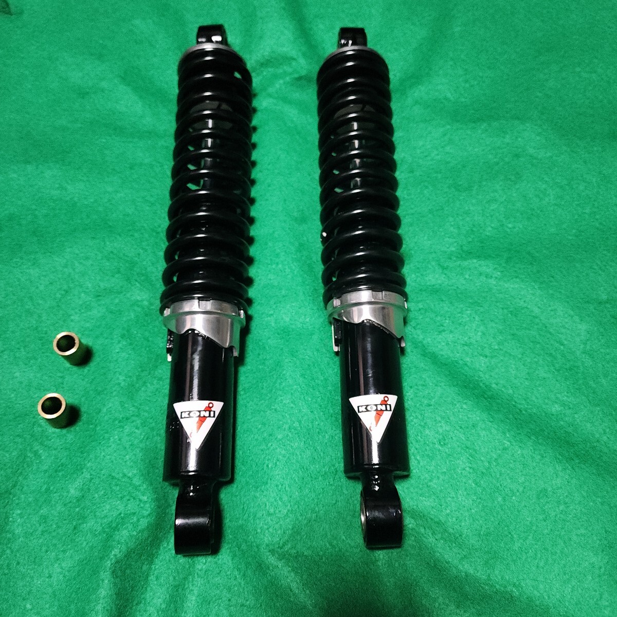KONI リアサスペンション　350mm　オフセットサス z1 z2 kz他 コニー KONI 当時物 サスペンション 350mm Z2 Z1 オフセット 希少 リア