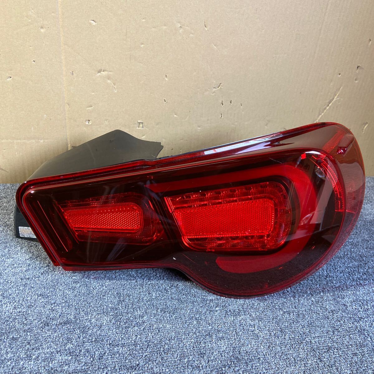 TOM'S トムス LED クリア テール ランプ 86 BRZ ZN6 ZC6 点灯確認済み