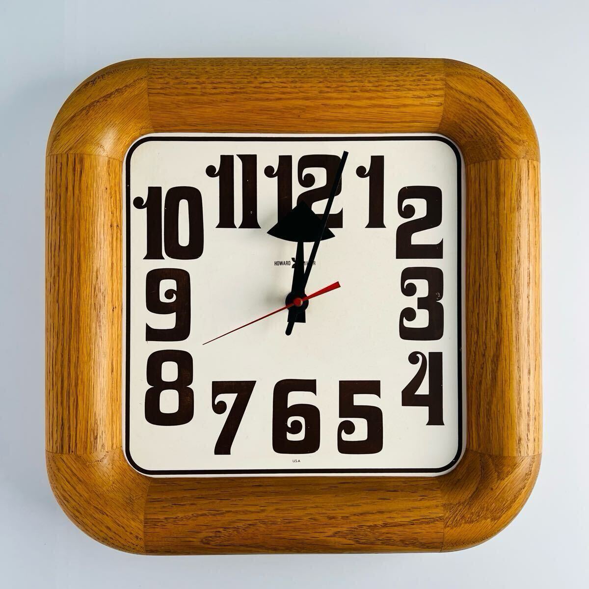 Howard Clock - Miller Blog MODERN Mid-Century Model No.622-529 