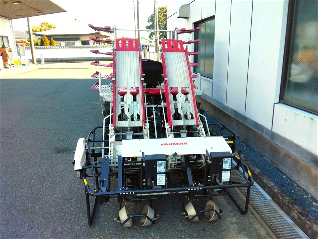 【H-2859】中古品 Yanmar / ヤンマー 乗用野菜移植機 PW20R 241時間 2条植 12.9馬力 キャベツ【引き取り限定・静岡県浜松市】_5