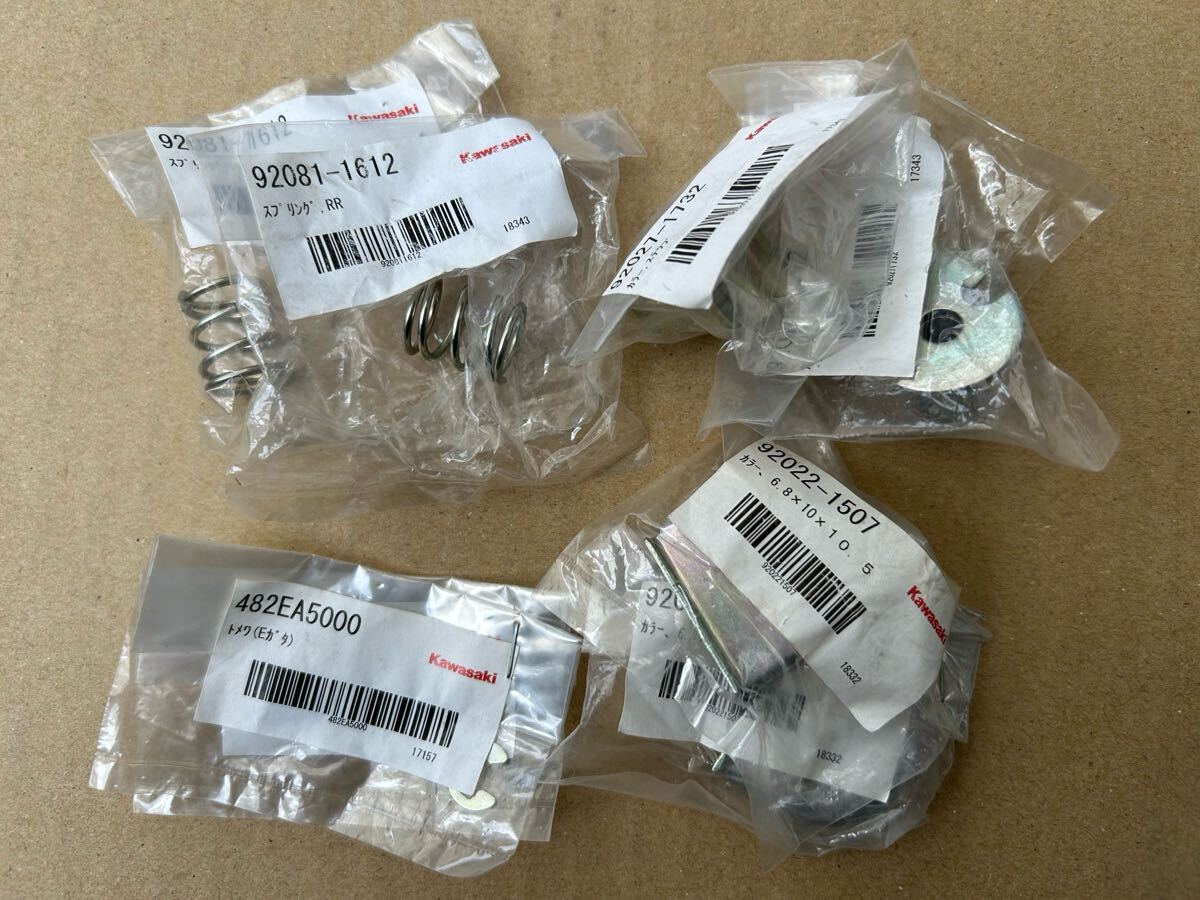 KAWASAKI純正部品 タンデムステップ 左右 その他部品 ゼファー 400 750