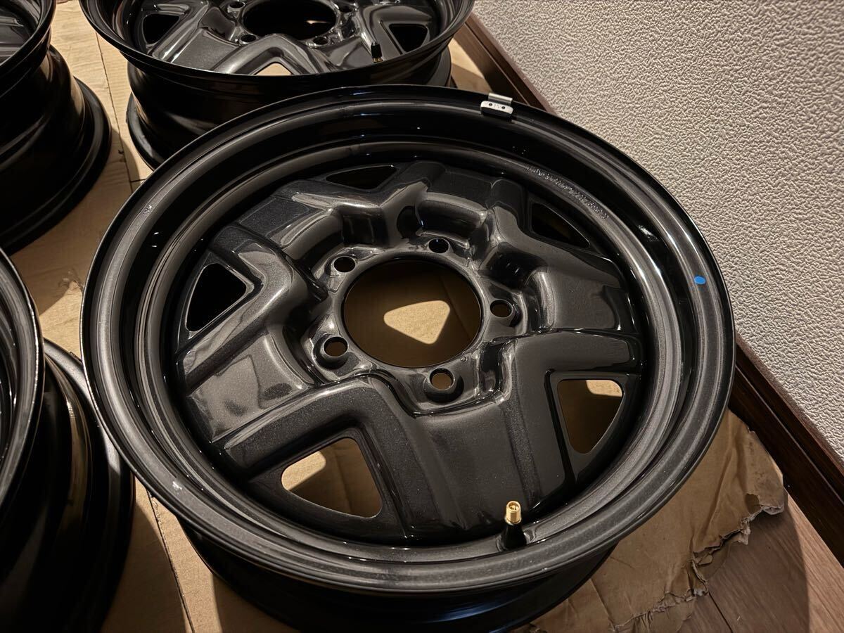純正鉄ホイール ジムニー 新車外し JB64 16インチ 5.5J ＋22 5穴 PCD139.7