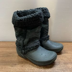 1円スタート クロックス ブーツ W8/24cm レディース crocs 黒/ブラック ボア 防滑ソール