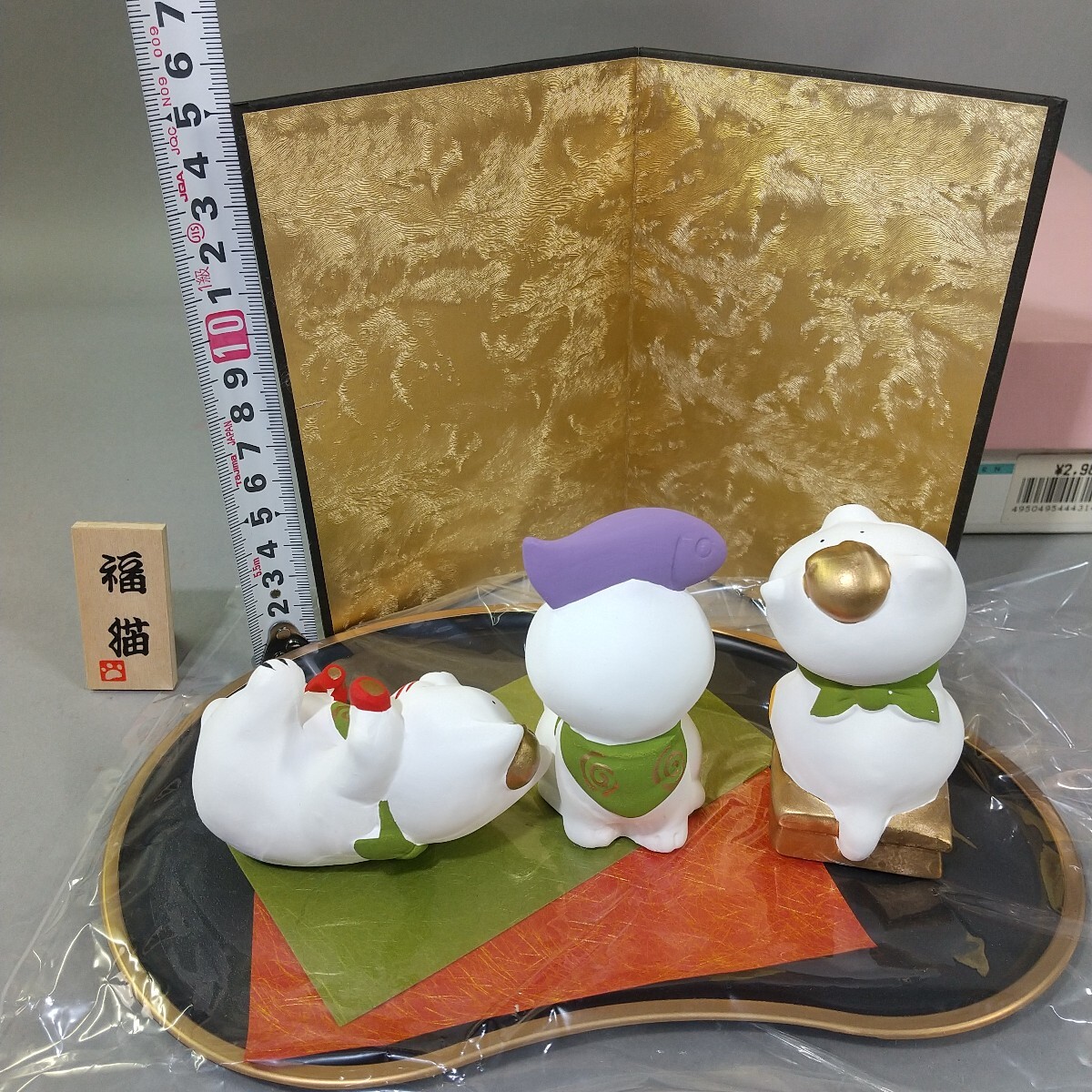 6576○同梱NG 未使用 ひな祭り 翆泉 金彩 子猫三匹 招き猫 福猫 金屏風