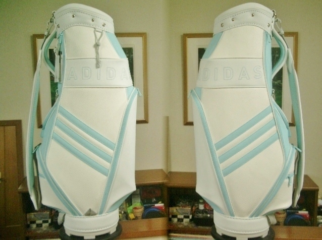 未使用　アディダス　レディース　スポーティ　ラウンド文字　合皮レザー　クリアアクア　オフ水色　ゴルフバッグ _1