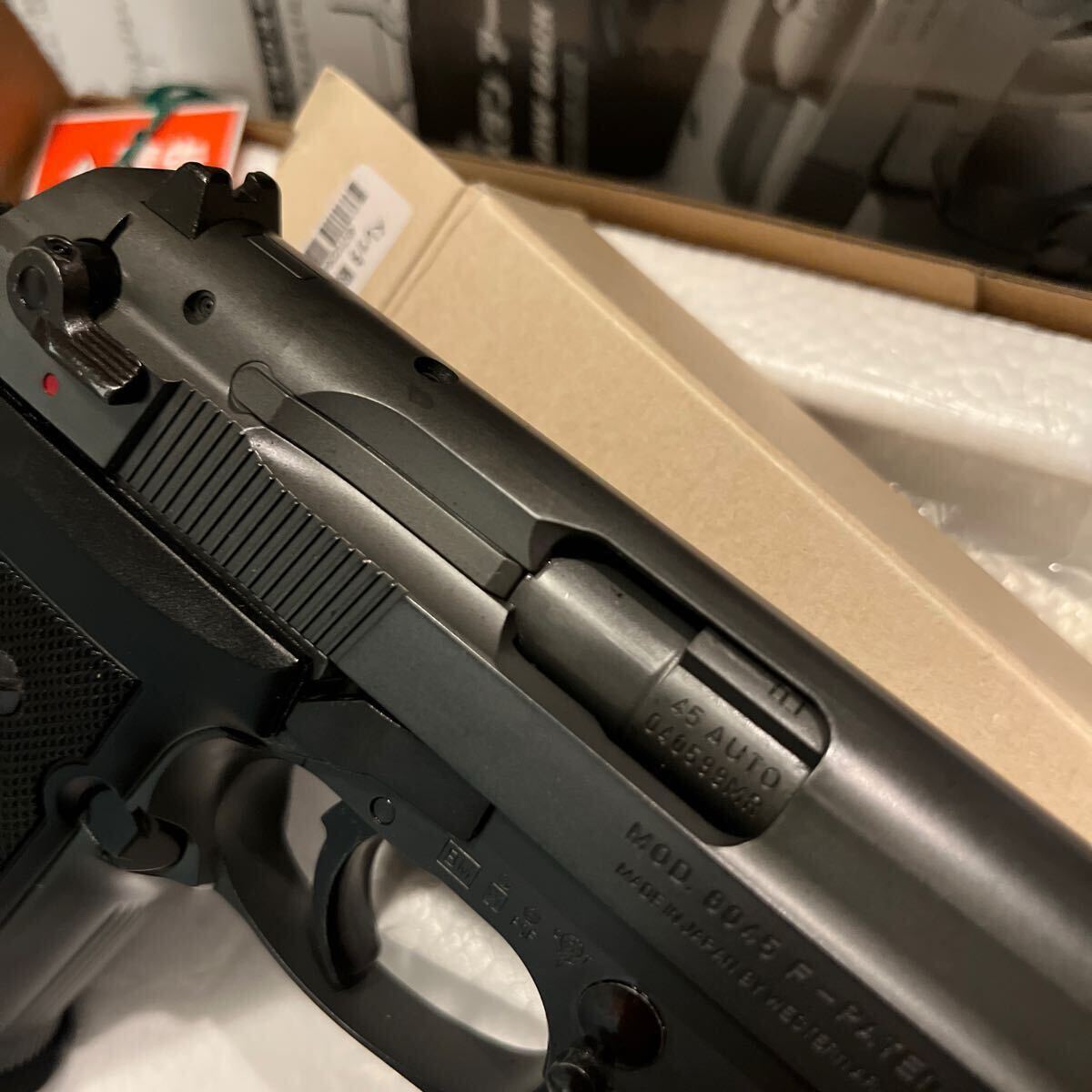 WA ベレッタ　M8045 クーガーF マガジン２本付　カーボンブラックHW_7