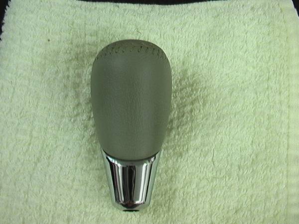 50エルグランド 50シーマ 納車外し 革シフトノブ 美品_3