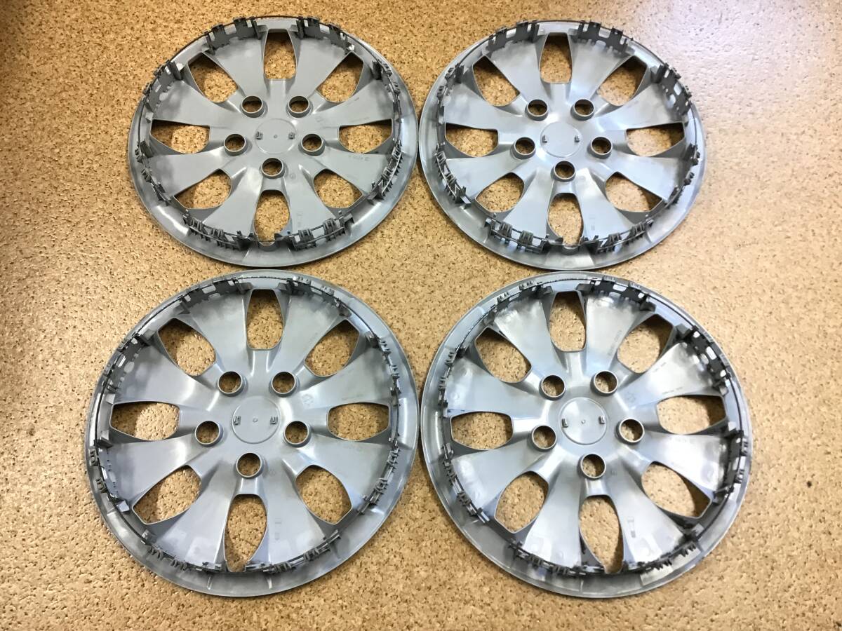 k70】 TOYOTA トヨタ 純正 ホイールカバー 15インチ ホイールキャップ