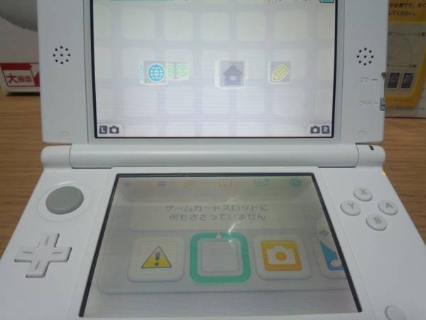 ３DS　LL　ホワイト本体＋充電器set★中古美品★_2