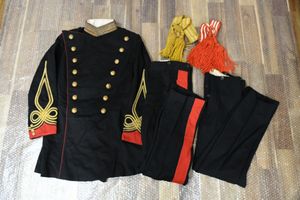 日本軍 大礼服 陸軍のYahoo!オークション(旧ヤフオク!)の相場・価格を
