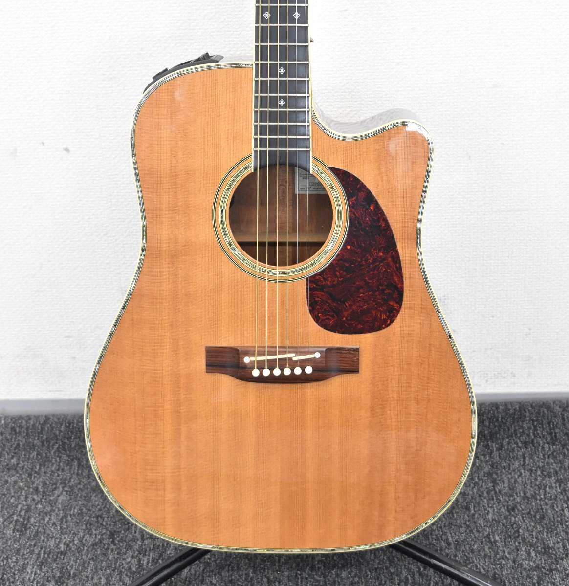美品 Takamine 200シリーズ(？)NA 型番不明 PU付きエレアコ C 】6372 Takamine TDP200SP-NJ #45090157 エレアコギター タカミネ
