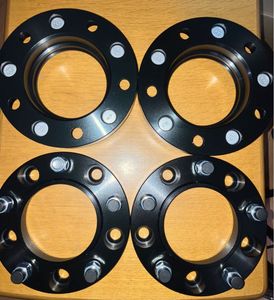 新品　ランクル200 5穴　 30mm ワイトレ　ハブリング付　スペーサー　レクサスLX570 先代