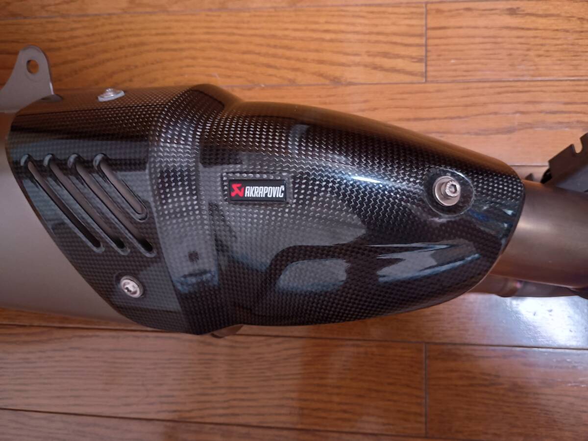 CBR1000RR 17-20 SC77 AKRAPOVIC アクラポビッチ スリップオンライン