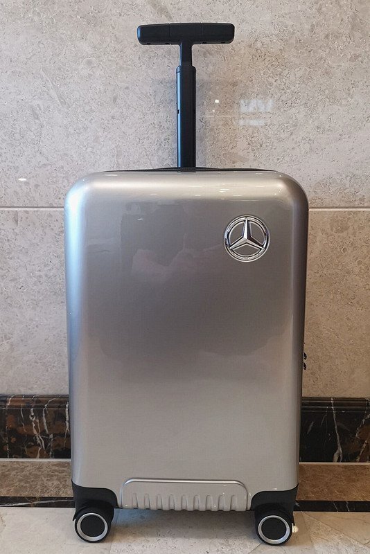 【新品・未使用】高級 Mercedes-Benz メルセデスベンツ スーツケース 高級品※Mercedes-Benz・メルセデス・ベンツ*軽量オリジナル※ダイヤル