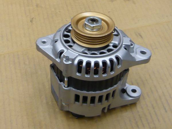 スバル　レックス　オルタネーター　リビルト品　ダイナモ