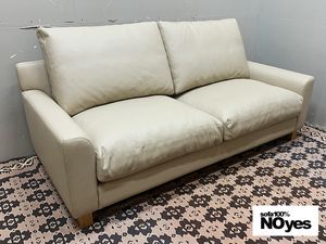 ノイエス ソファの値段と価格推移は？｜4件の売買データからノイエス