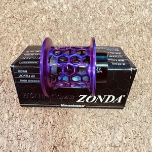 メガバス Megabass HONEY COMB SPOOL for ZONDA 超美品 ゾンダ ベイトリール 33㎜ カスタ