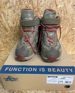 元値2万円★モンベル　冬靴、スノーウォーク　ネージュウォーカー　23.5㎝★スノーブーツ