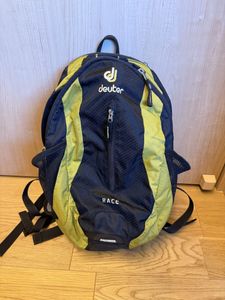 ドイター バックパック deuter リュック Race レース アウトドア
