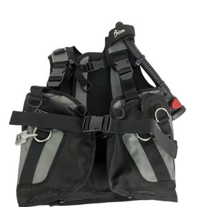 Bism ビーイズム legend of Bism BCジャケット XSサイズ スキューバダイビング ジャンク