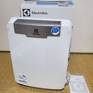 Electrolux エレクトロラックス 空気清浄機 EAC315 Oxygen オキシジェン 箱説あり 箱 説