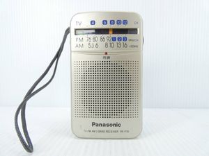 ★☆Panasonic ワイドFM受信OK FM/AMコンパクトラジオ RF-P70 動作品 オマケ新品電池付き