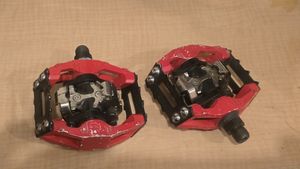 シマノ ビンディングペダル DX 両面SPD PD-M636 レッド