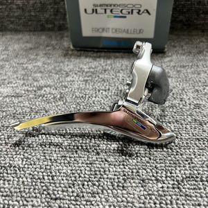 ★未使用品 SHIMANO 「シマノ」 600 FD-6401 フロントディレイラー