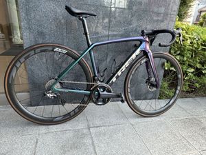 Trek monda SLR 52 エモンダ完成車