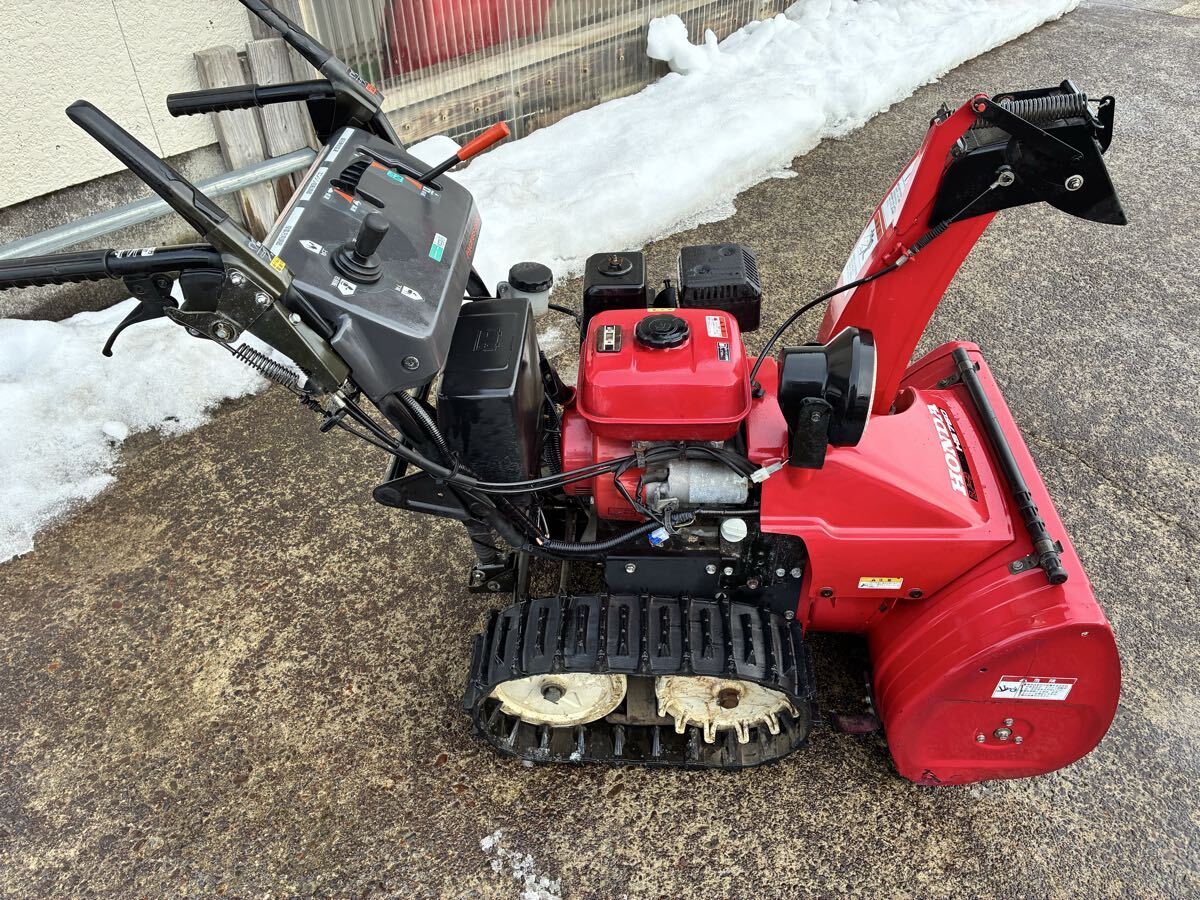 札幌近郊送料無料!! HONDA除雪機 hs760 2段シューター/ガスアシスト 運賃無料！ホンダ除雪機HS760 HST フル電動リモコン2段シューター ガス