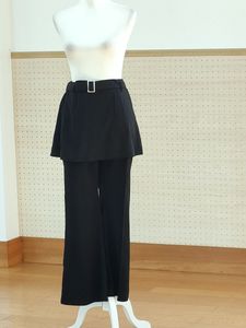 黒スカート・ベルト付パンツM