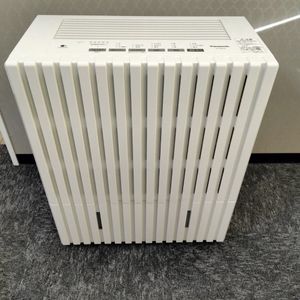 Panasonic パナソニック FE-KXP20 気化式加湿機 加湿機 ナノイー 大容量タイプ 中古 2017