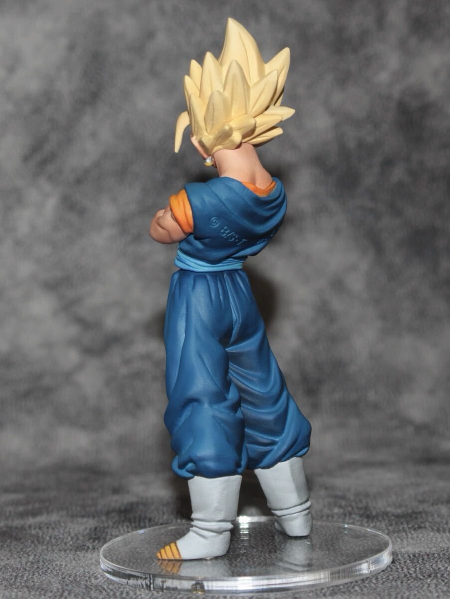 ドラゴンボール フィギュア リペイント HG 超サイヤ人 ベジット