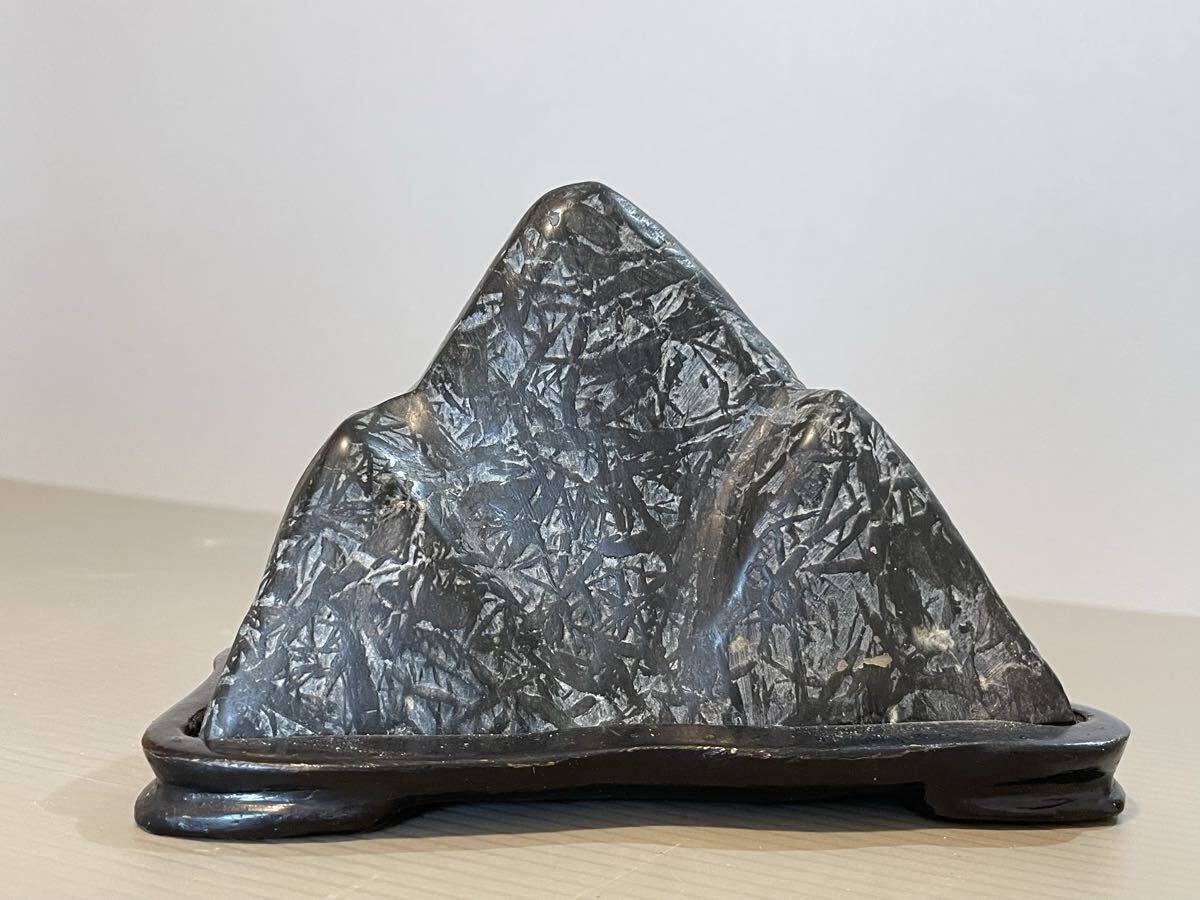 蛇紋岩の値段と価格推移は？｜7件の売買データから蛇紋岩の価値が