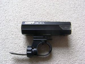 　★　CATEYE　AMPP300　キャットアイ　アンプ300　ブラック　黒　USB充電式ヘッドライト