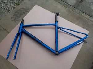 横須賀発　中古★GRANTジャイアント　CONTEND　T-C46cm　アルミフレーム　エンド130★