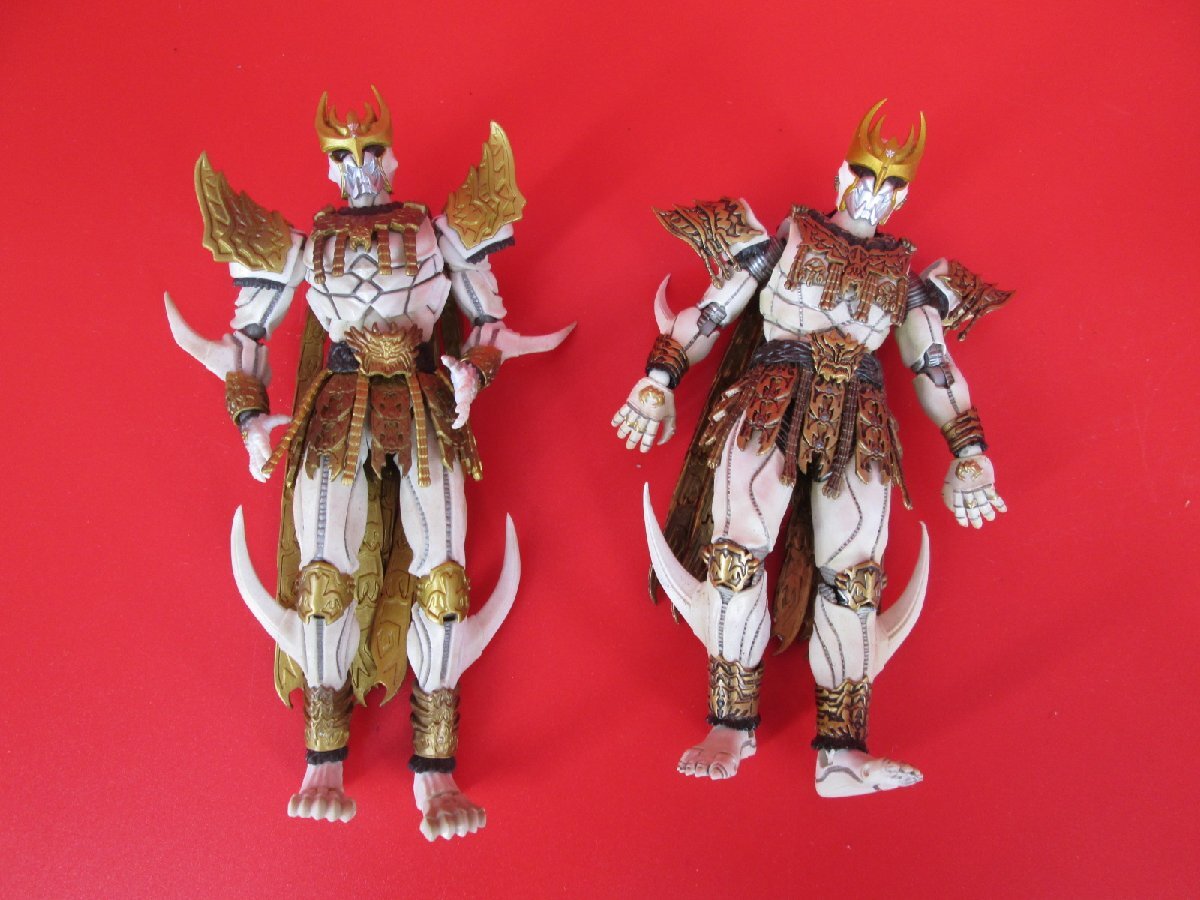 仮面ライダークウガ 真骨彫 ン・ダグバ・ゼバ アクション フィギュア