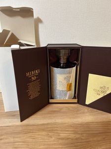 響30年　新品未開封　白箱完備 響 30年 新品 未開封 白箱あり サントリー 30 響30年 響 30